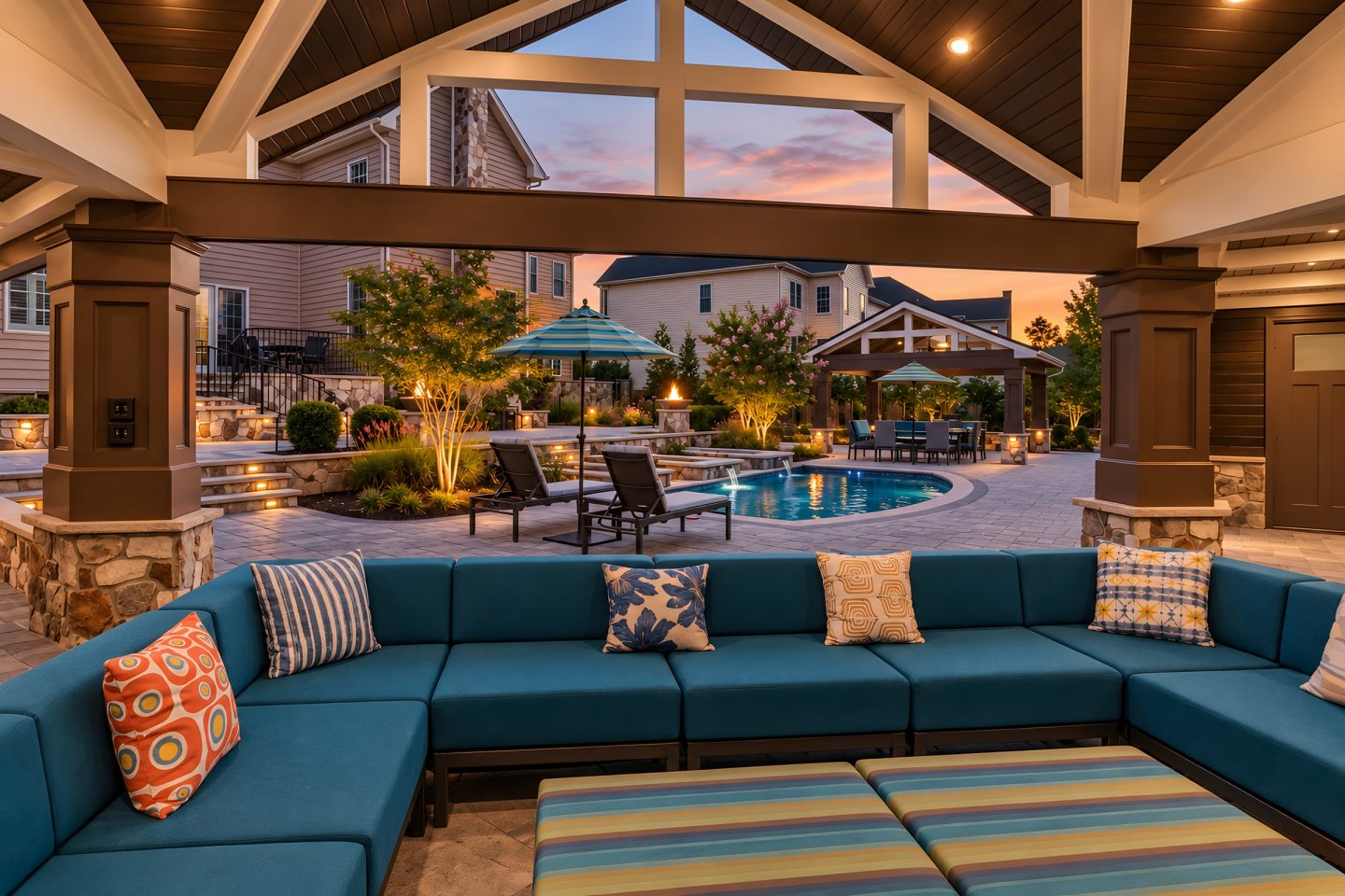Covered patio with pool